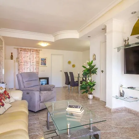 Nyaraló Stunning In With Wifi *